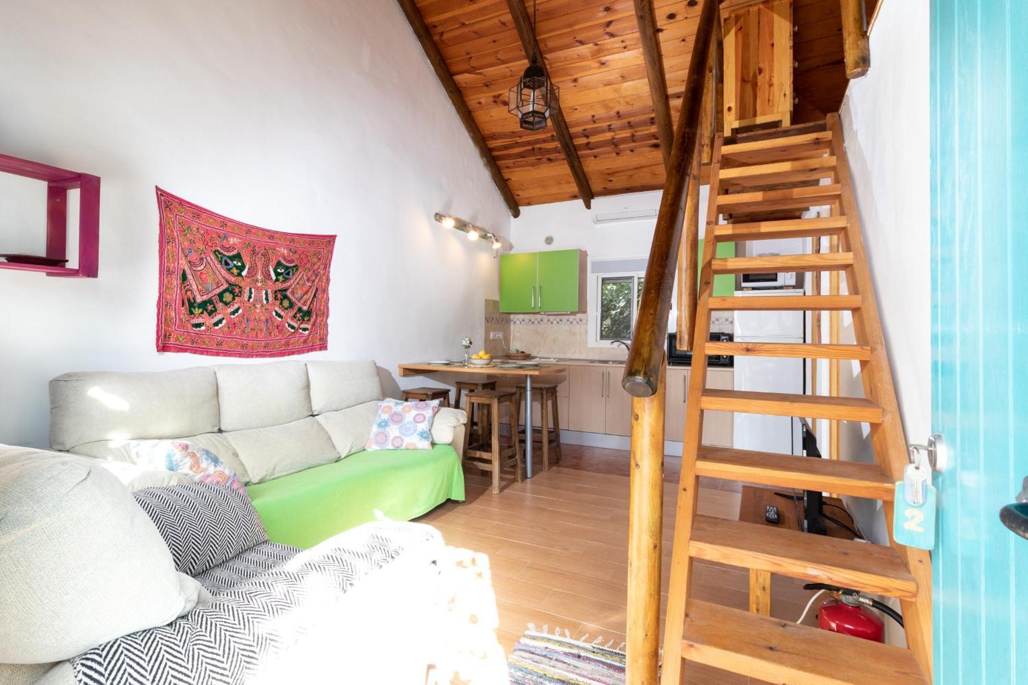 Penzion Karma House Casares Exteriér fotografie
